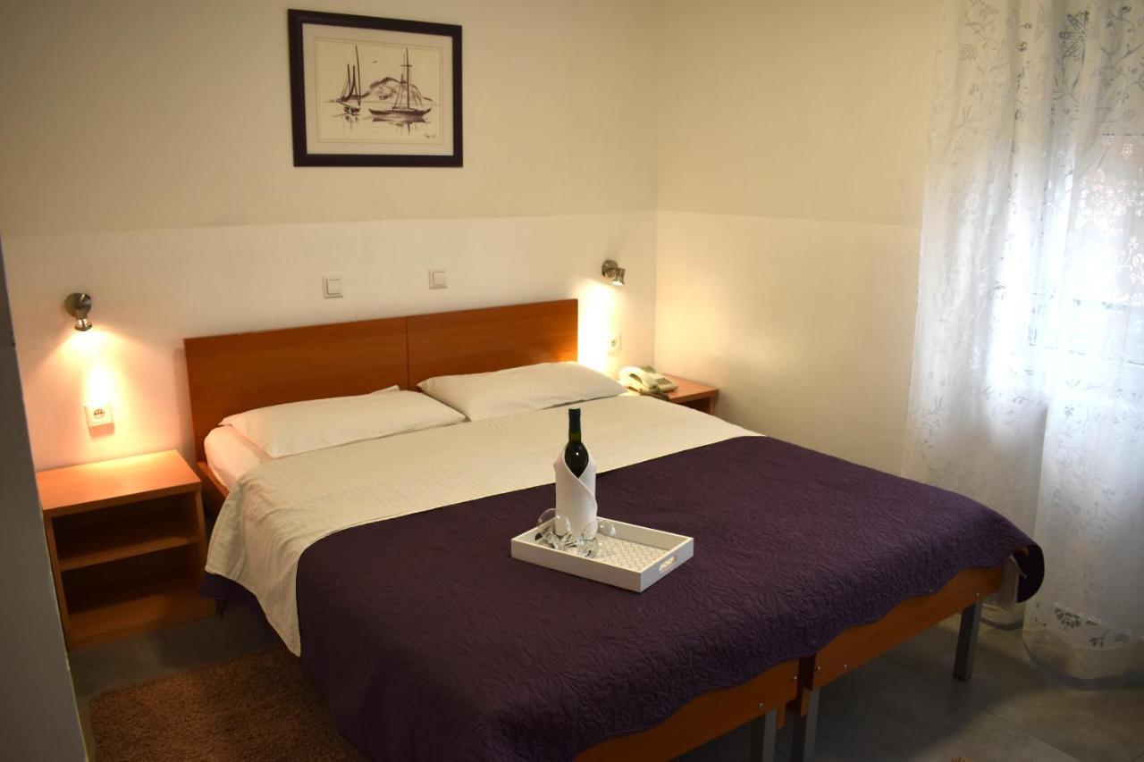 Hotel Fala Zagreb Buitenkant foto